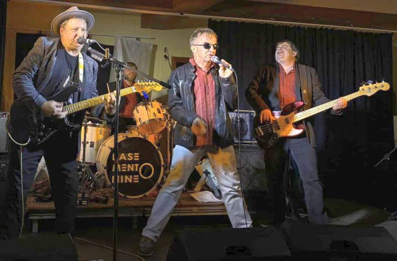 JUST ONE NIGHT Bluesband